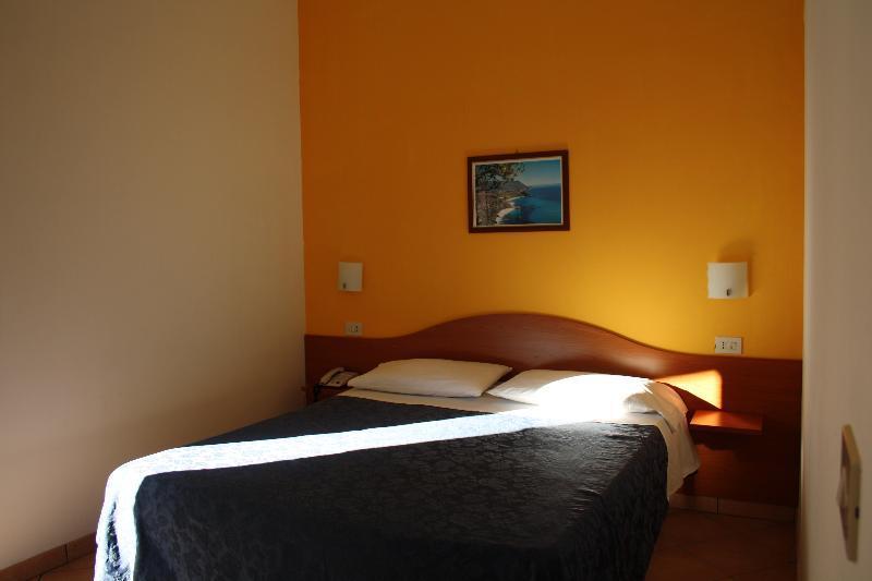 Aparthotel La Taverna 3*