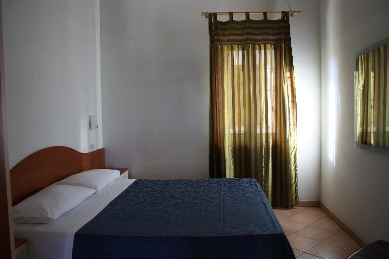 Aparthotel La Taverna 3*